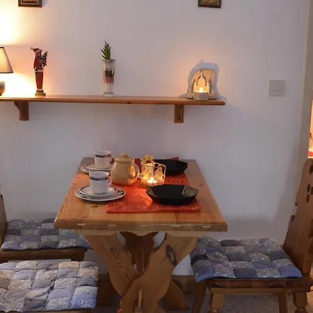 Nyaraló Haus 2 Mit 1 Getr Schlafzimmer Königstein an der Elbe